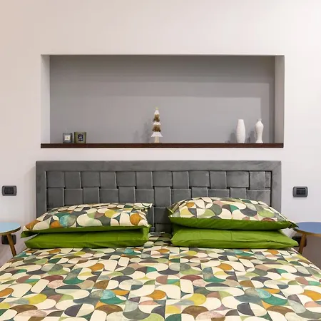 Roomito * Naples