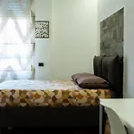 Roomito Frühstückspension 4*