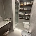 Roomito Bed and Breakfast Νάπολη