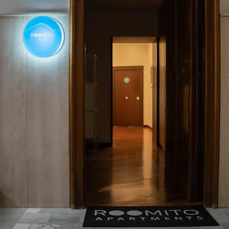 Roomito לינה וארוחת בוקר נאפולי