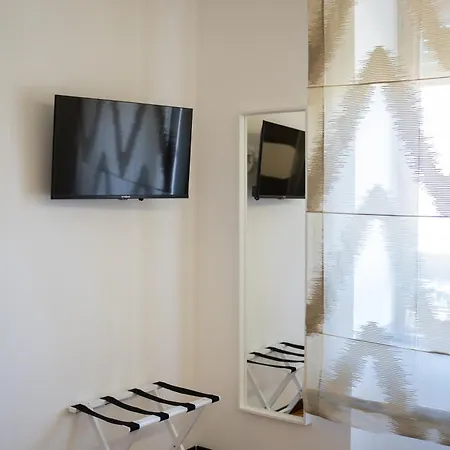 Roomito 3* נאפולי